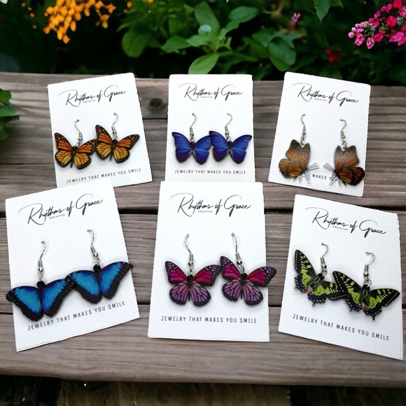 Flutter into Spring: Set of 6 Handcrafted Butterfly Dangle Earrings! (NWT) Gift - Picture 10 of 10